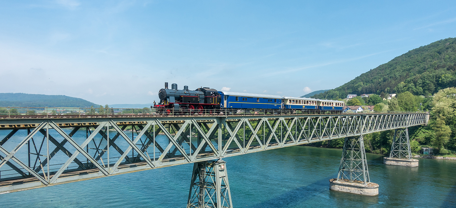 Eb3-5-9 mit Eisenbahnbrücke Hemishofen